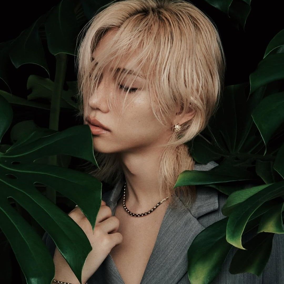 Recent activity shot of Felix (Stray Kids)