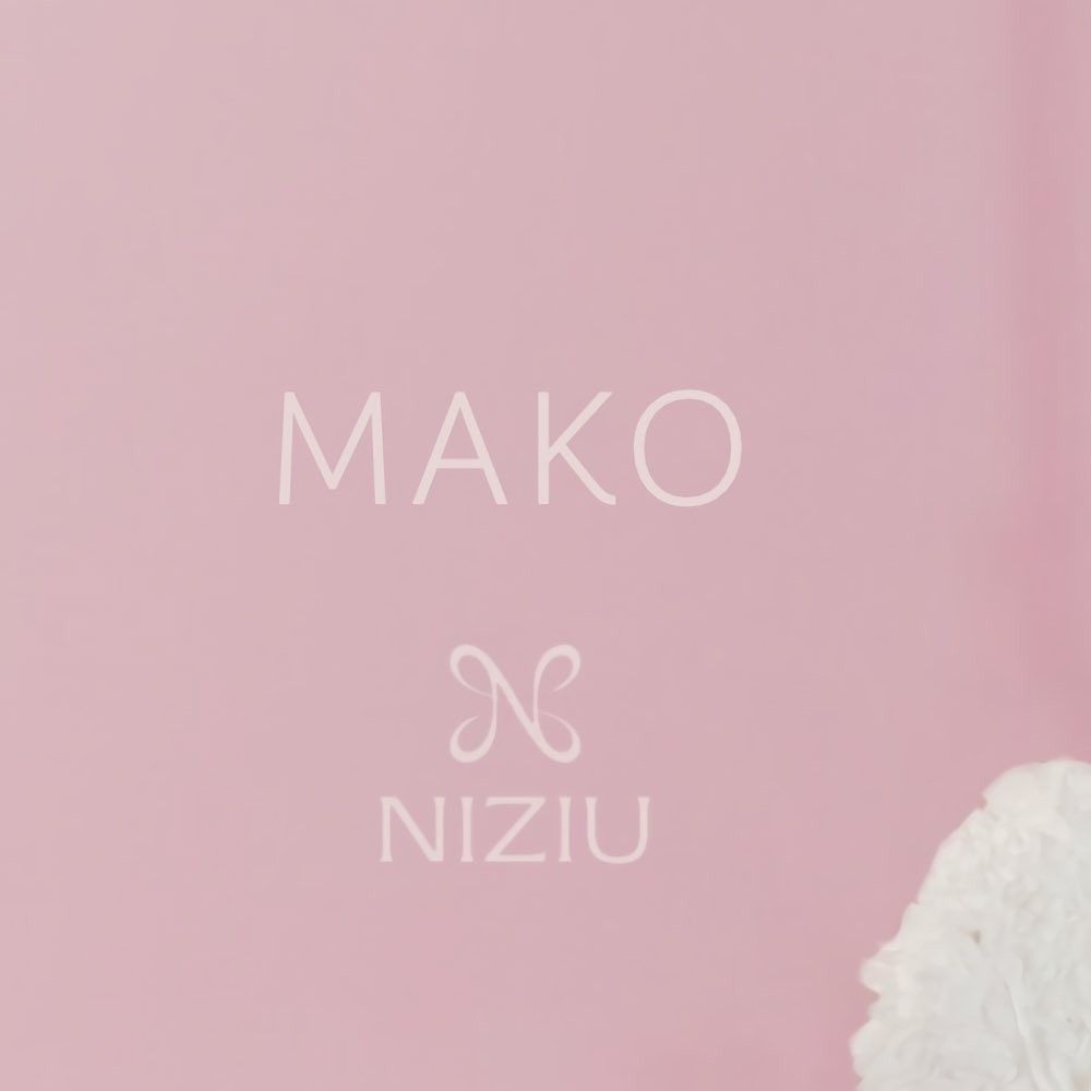Behind-the-scenes cut of Mako (NiziU)