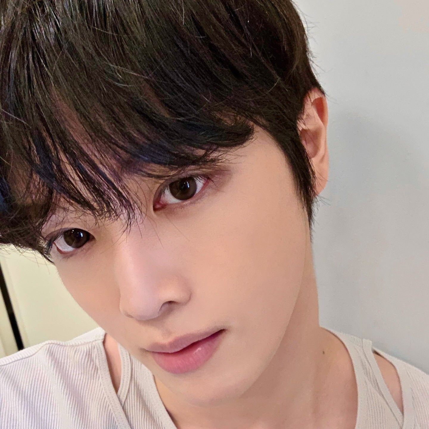 Latest photo of Sungchan (RIIZE)