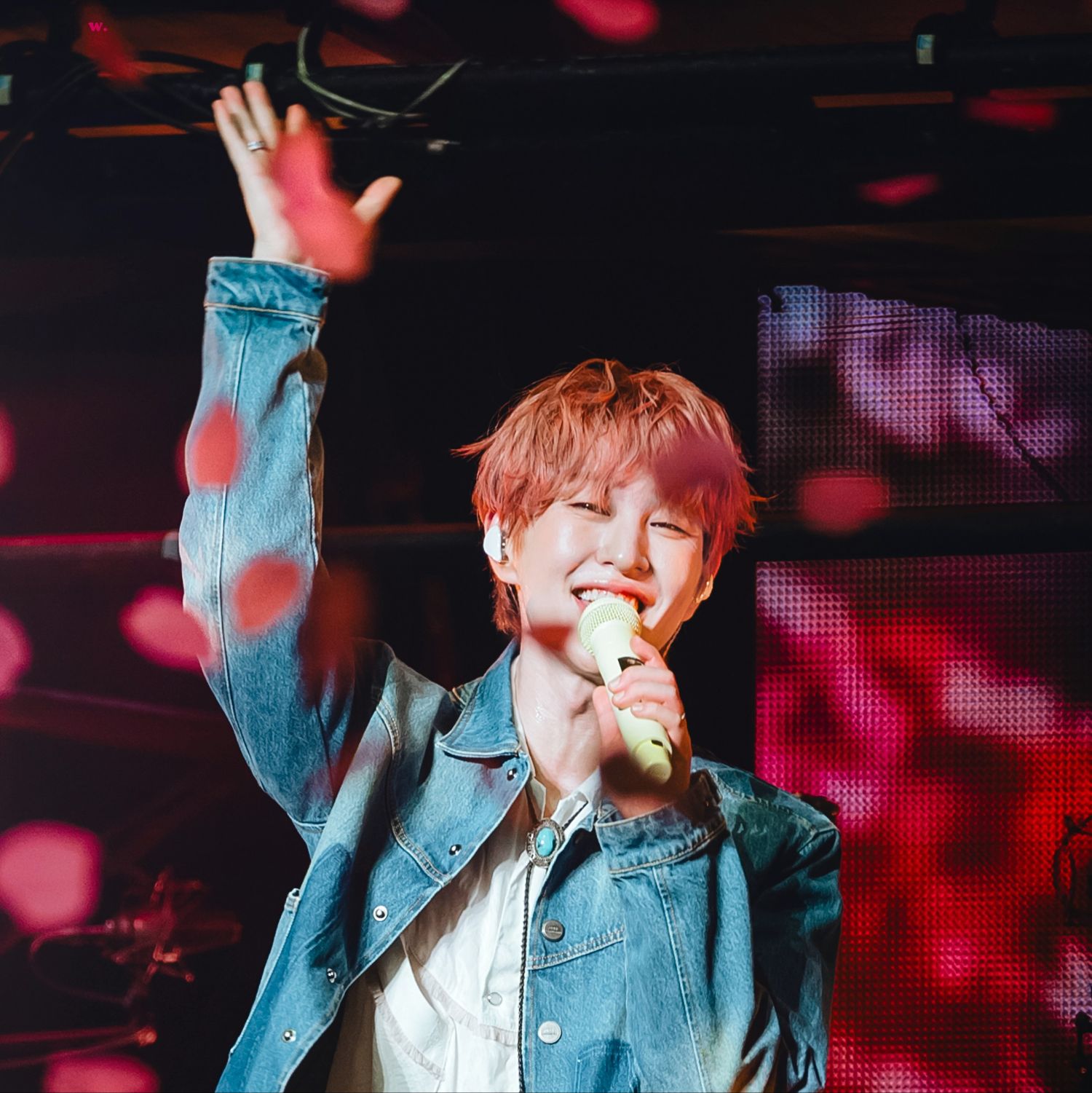 温流 (SHINee)粉丝拍下的瞬间