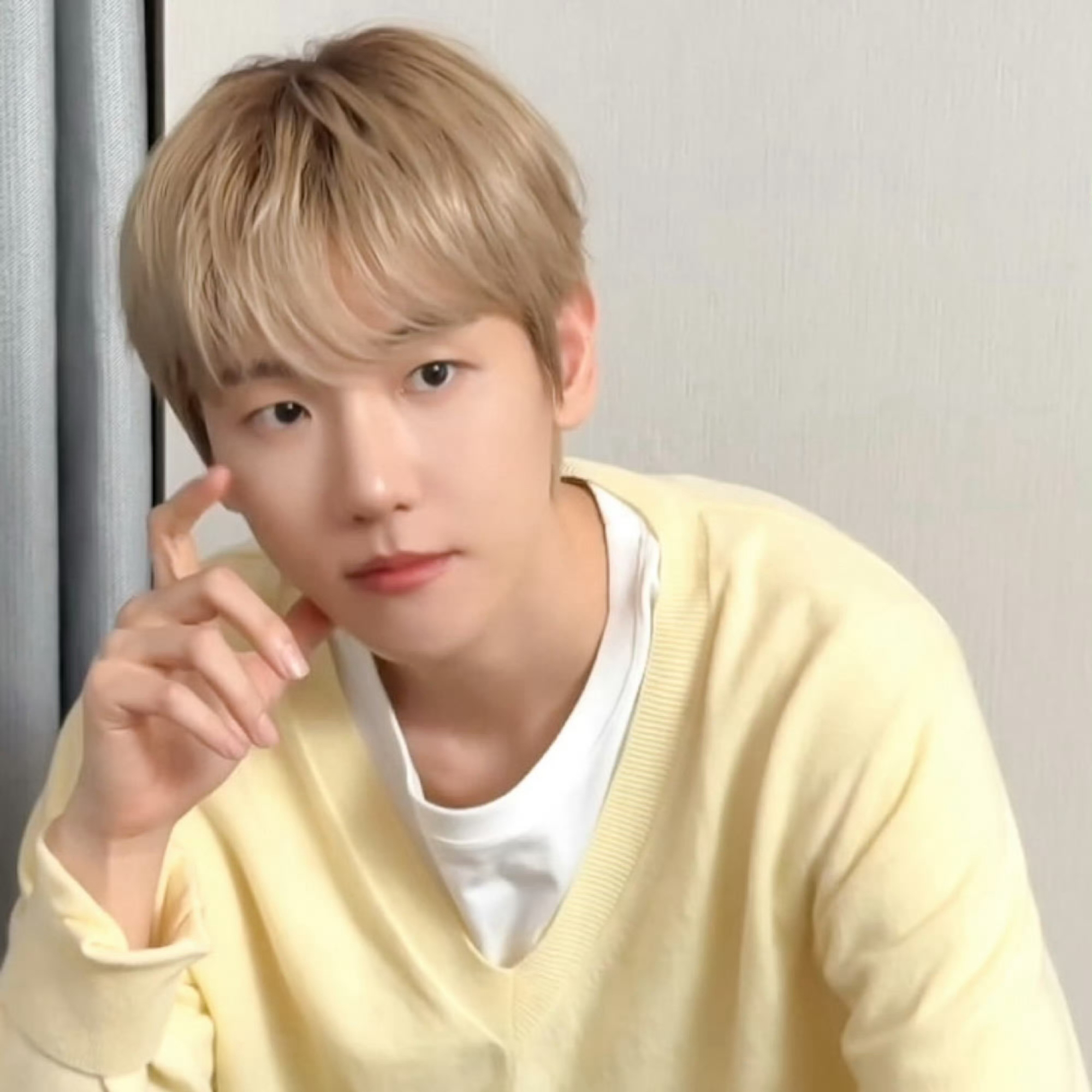 伯賢 (EXO)的最新活動照片