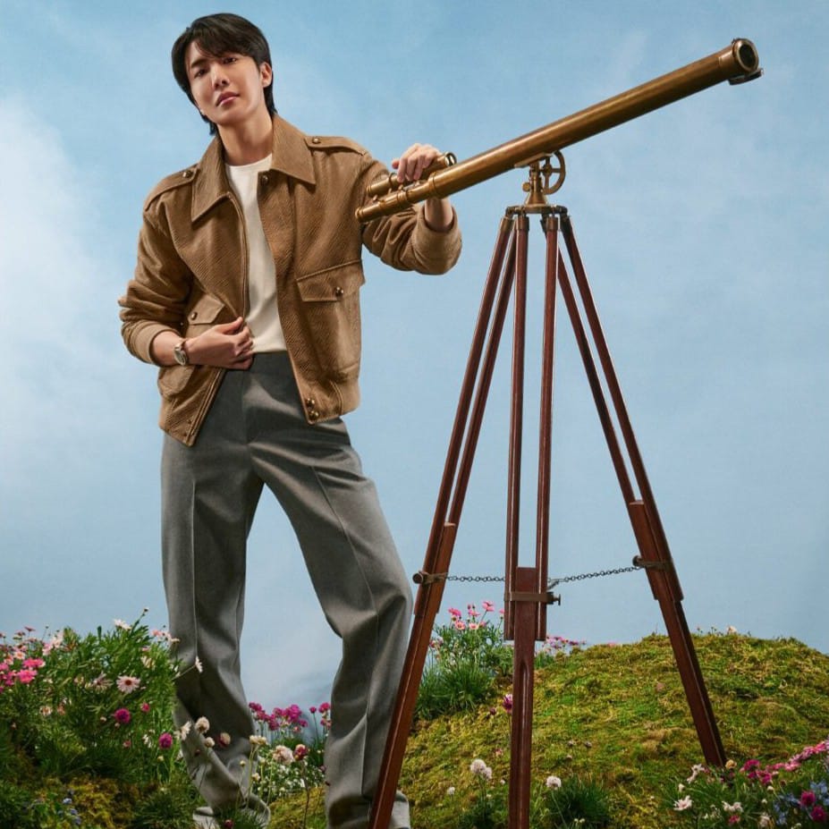 Behind-the-scenes cut of j-hope (BTS)