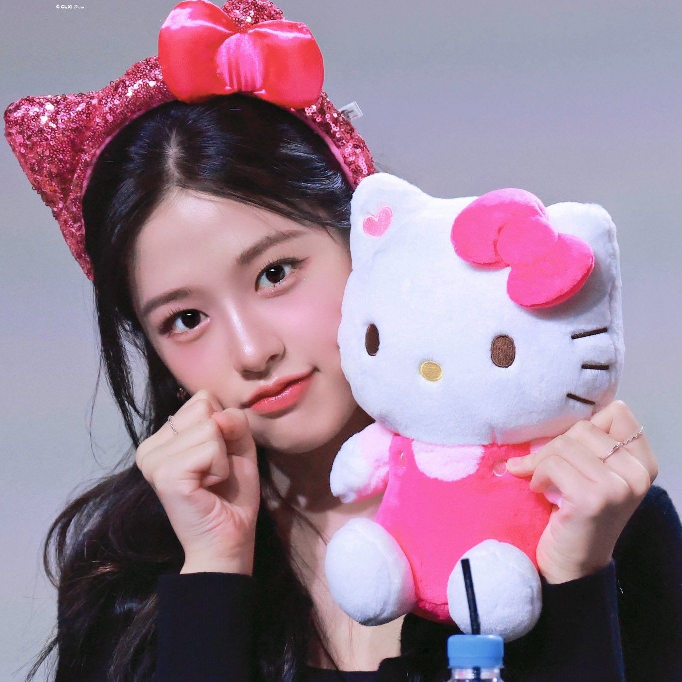 안유진 (IVE)의 비하인드 컷