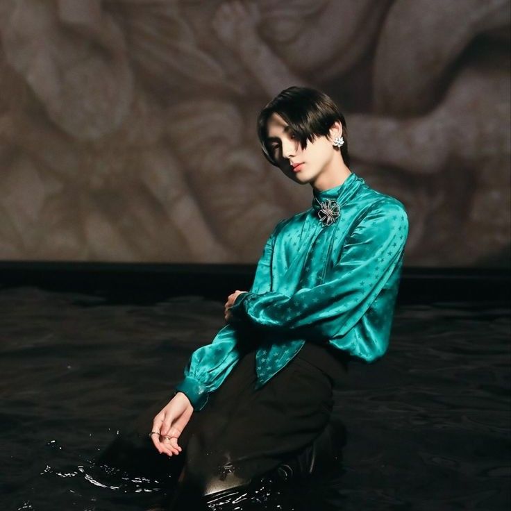 Latest photo of Jungwon (ENHYPEN)