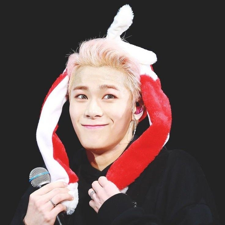 Recent activity shot of Moonbin (ASTRO)