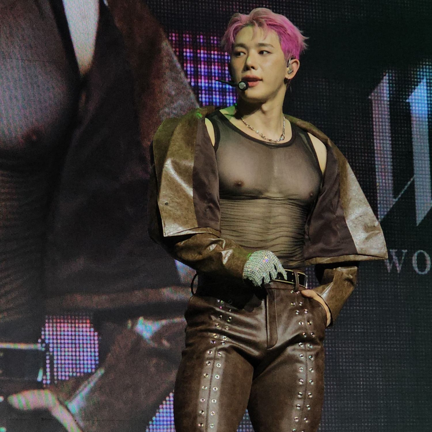 A moment captured by Wonho's fan