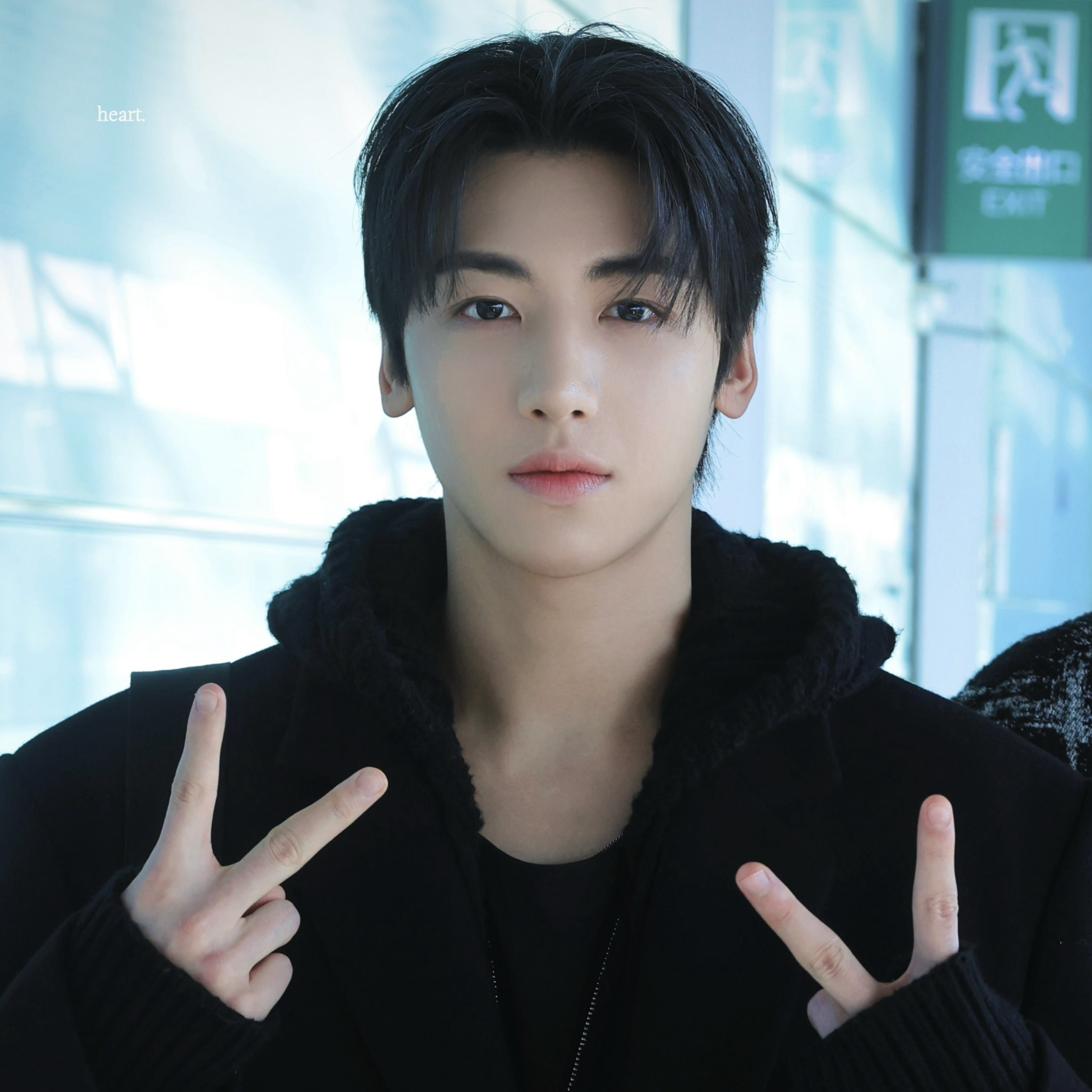 Latest photo of Yang Donghwa (POLARIX)