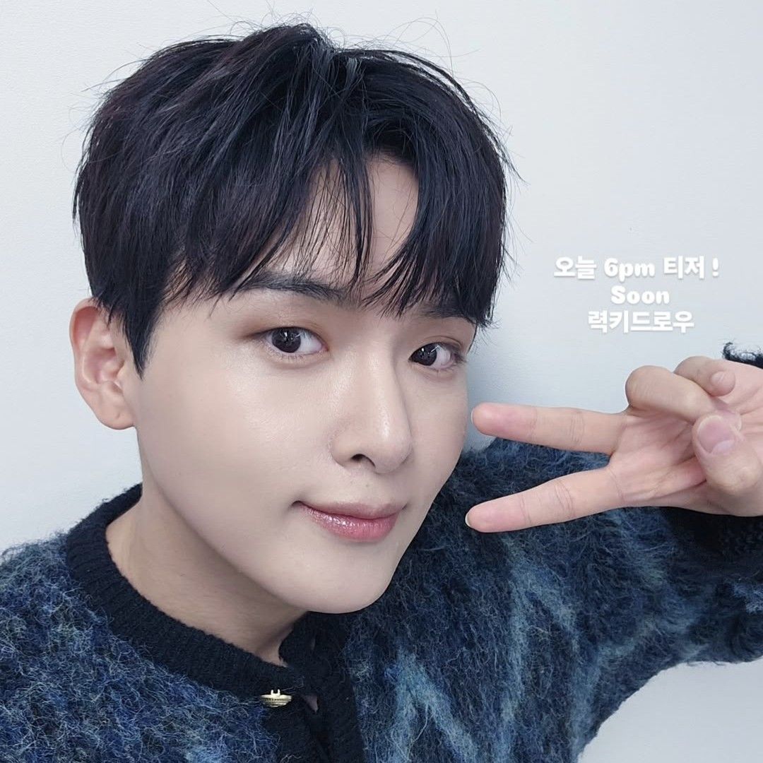 Latest photo of Ryeowook (Super Junior)