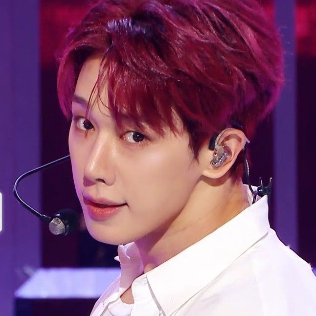 Foto aktivitas terbaru Wonho