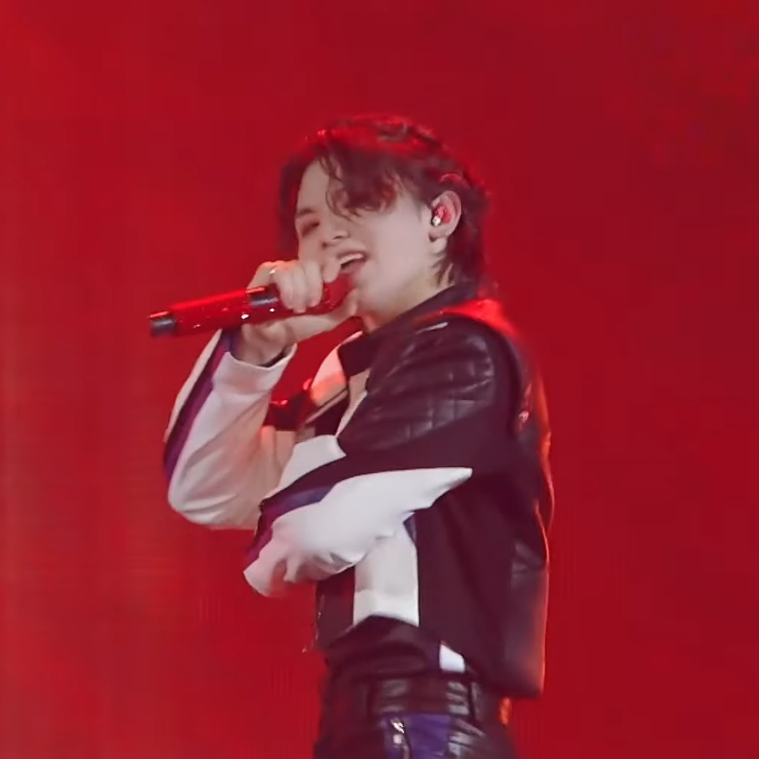 Behind-the-scenes cut of Woozi (SEVENTEEN)