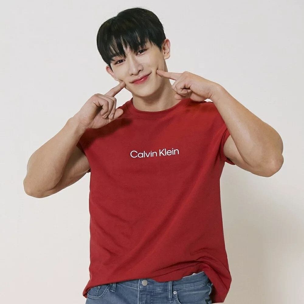 Behind-the-scenes cut of Wonho