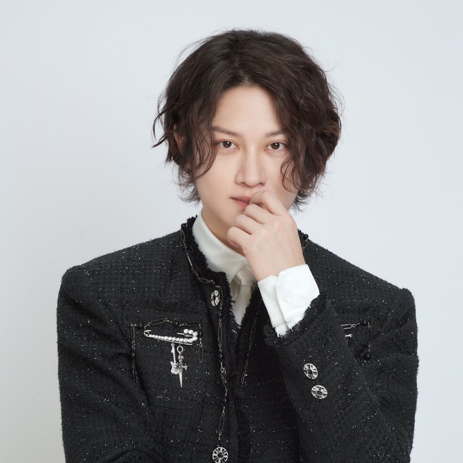 Latest photo of Heechul (Super Junior)