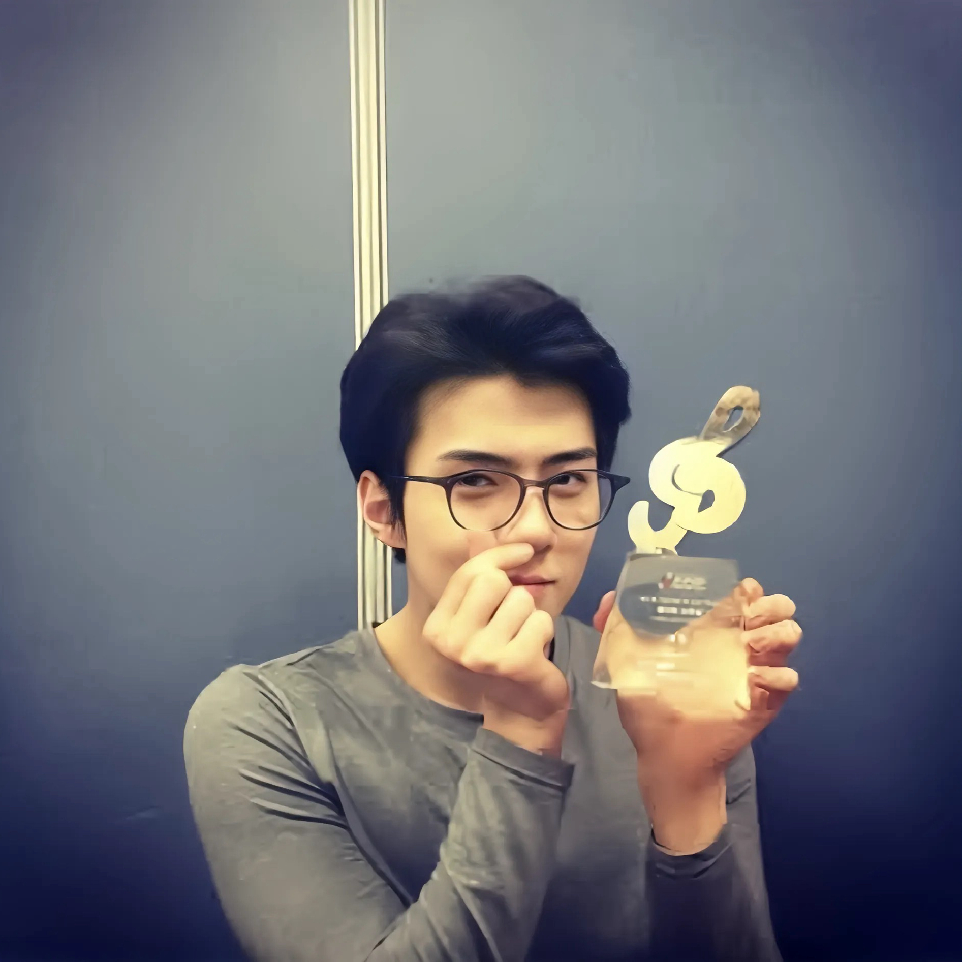A moment captured by Sehun (EXO)'s fan