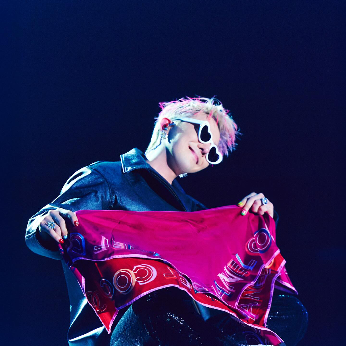 Recent activity shot of BIGBANG