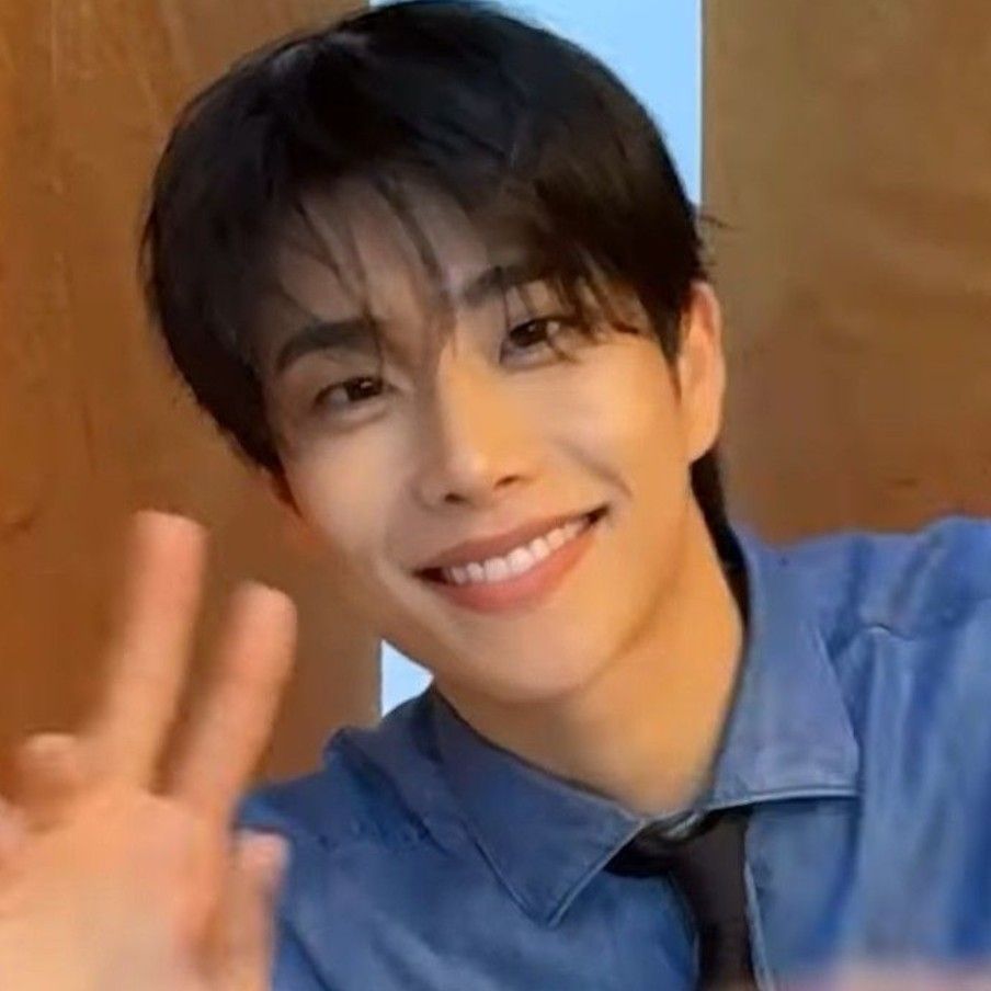 Latest photo of MJ (ASTRO)