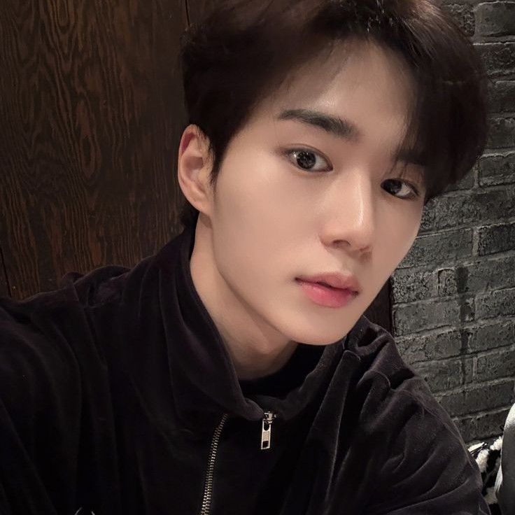 Recent activity shot of Kim Junseo (ALPHA DRIVE ONE)