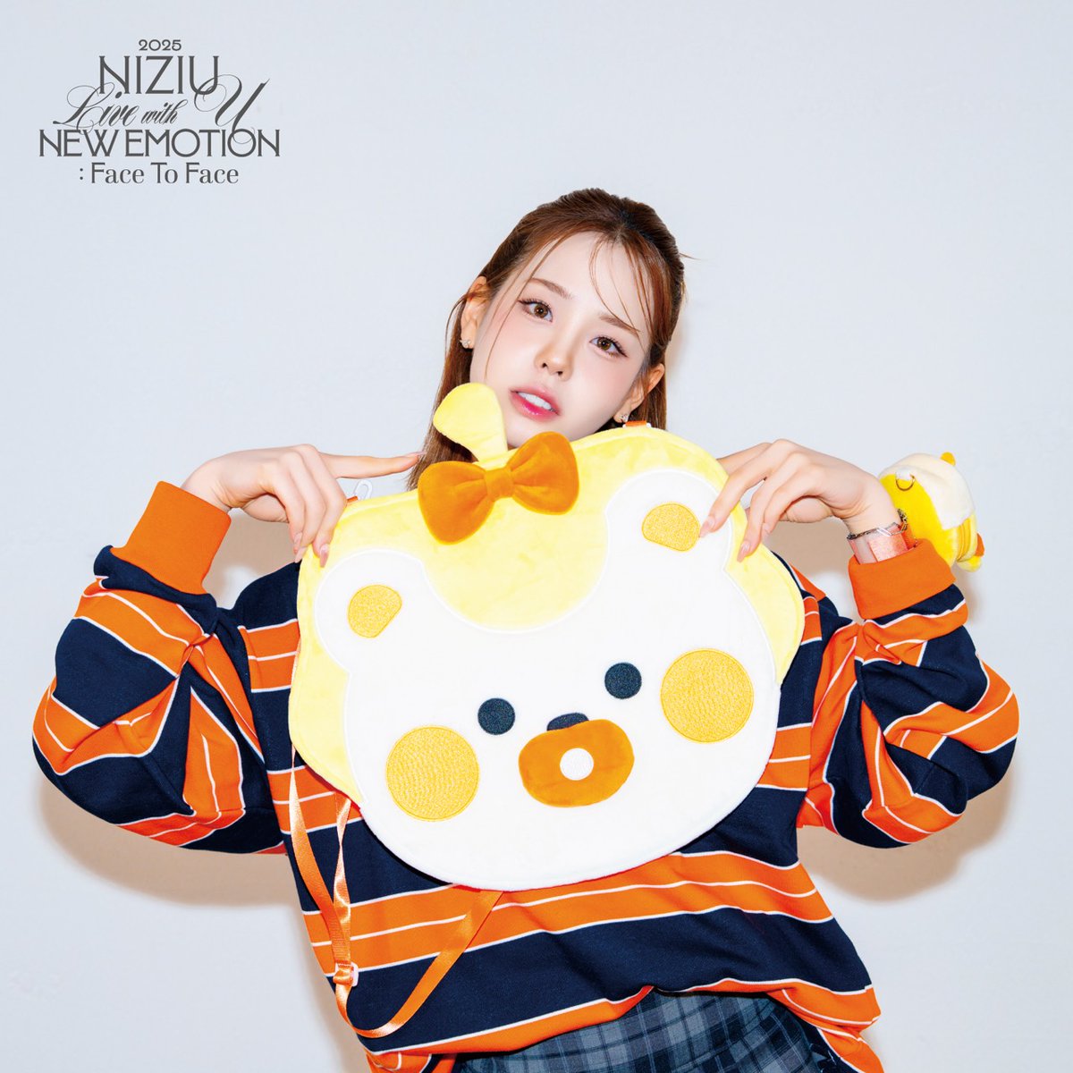 Foto aktivitas terbaru NiziU