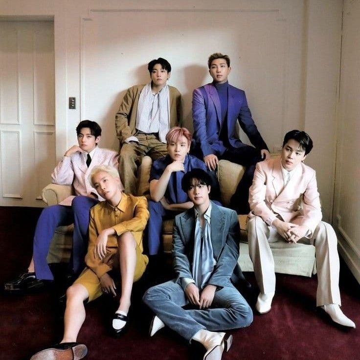 Behind-the-scenes cut of BTS