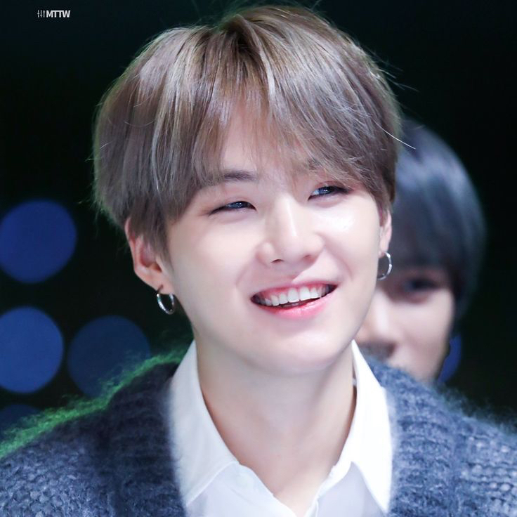 Momen yang diabadikan oleh penggemar SUGA (BTS)