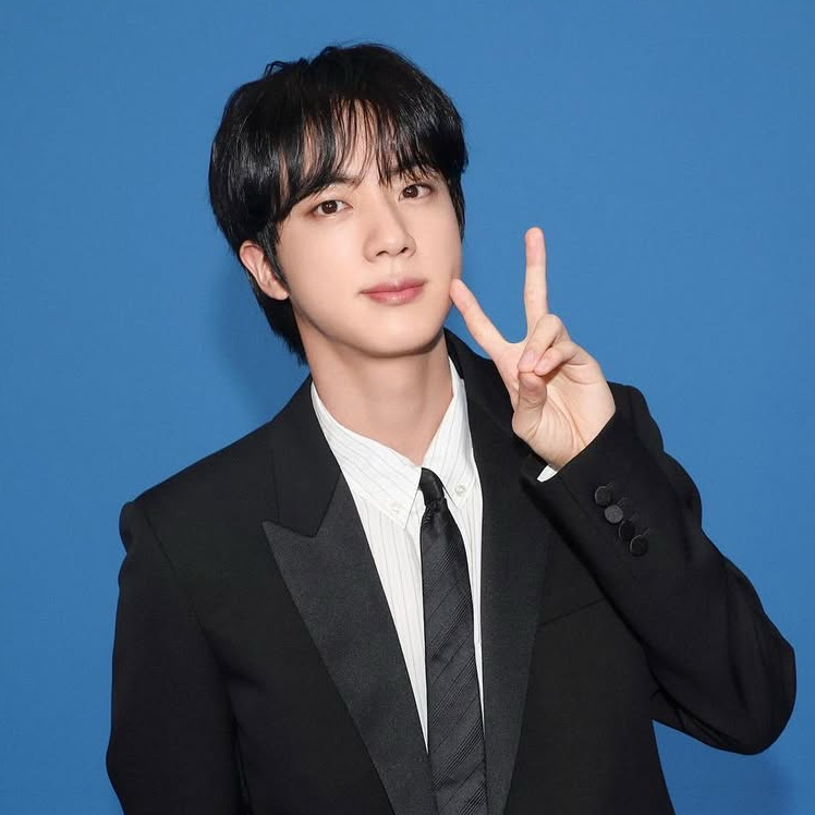 진 (방탄소년단)의 최신 사진