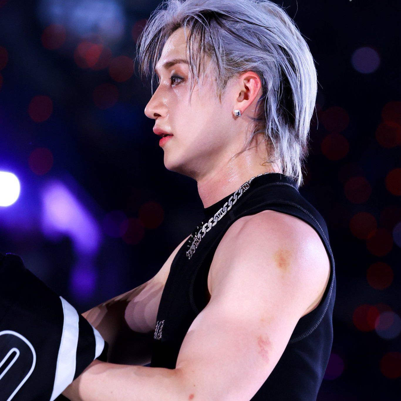 방찬 (Stray Kids)의 비하인드 컷