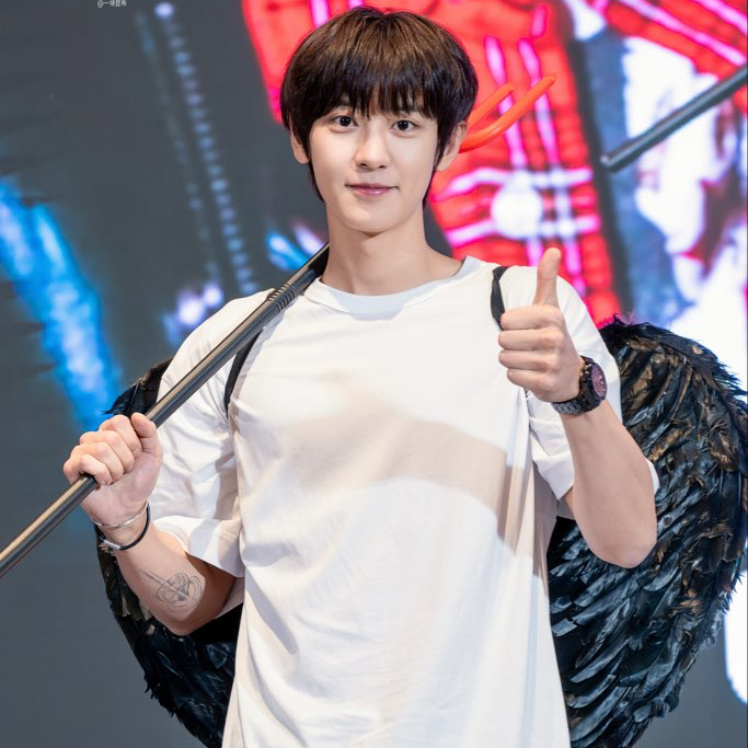 Potret di balik layar Chanyeol (EXO)