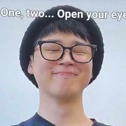 智旻 (防彈少年團)粉絲拍下的瞬間