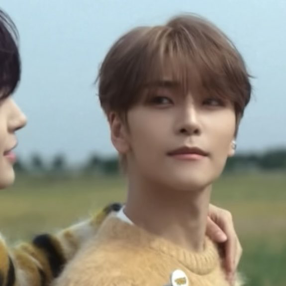 Recent activity shot of He Xinlong (ALPHA DRIVE ONE)