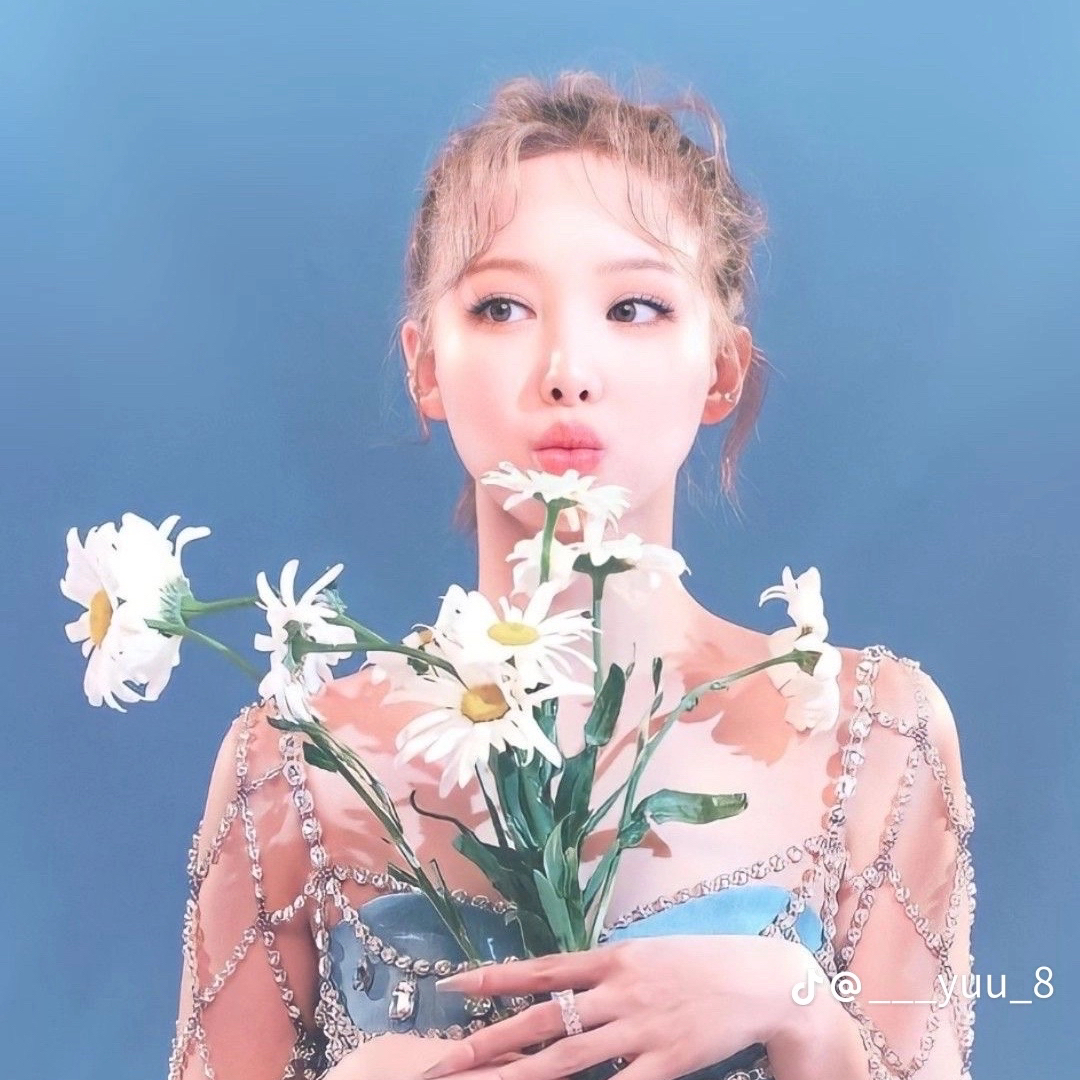 子瑜 (TWICE)的最新照片