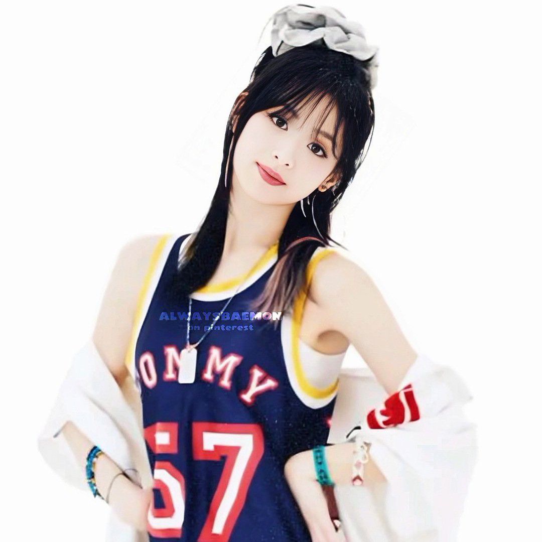 Latest photo of Ahyeon (BABYMONSTER)