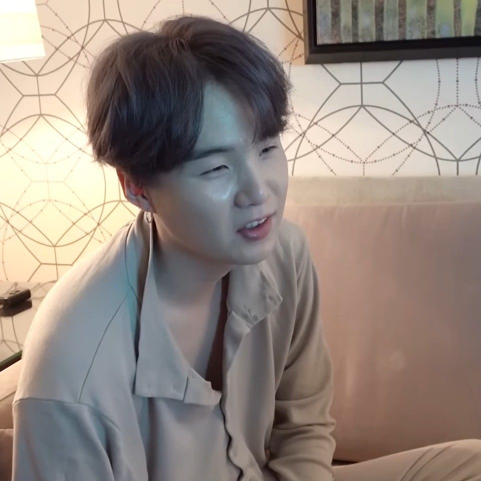 Momen yang diabadikan oleh penggemar SUGA (BTS)