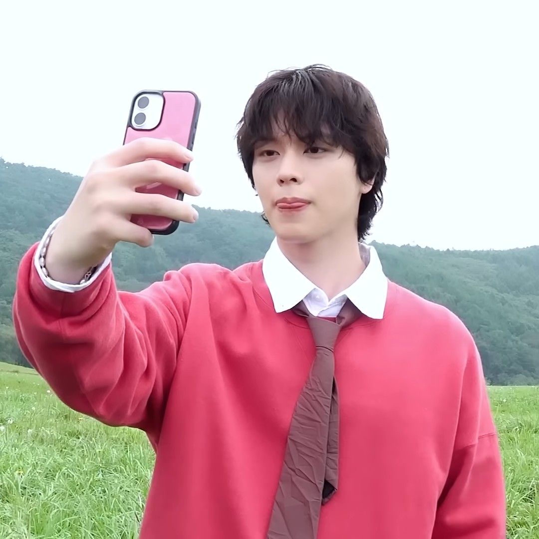 육성재 (비투비) 최근 활동샷