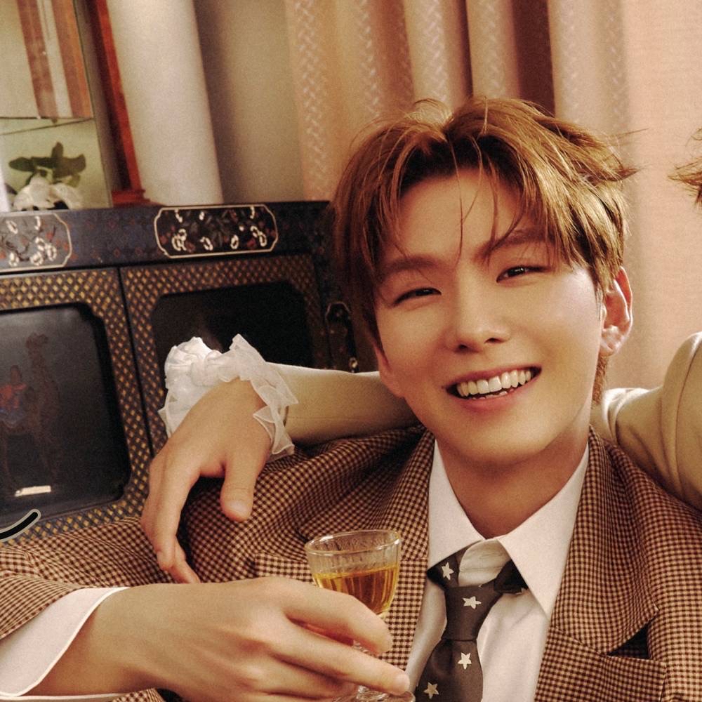 Behind-the-scenes cut of Joohoney (MONSTA X)