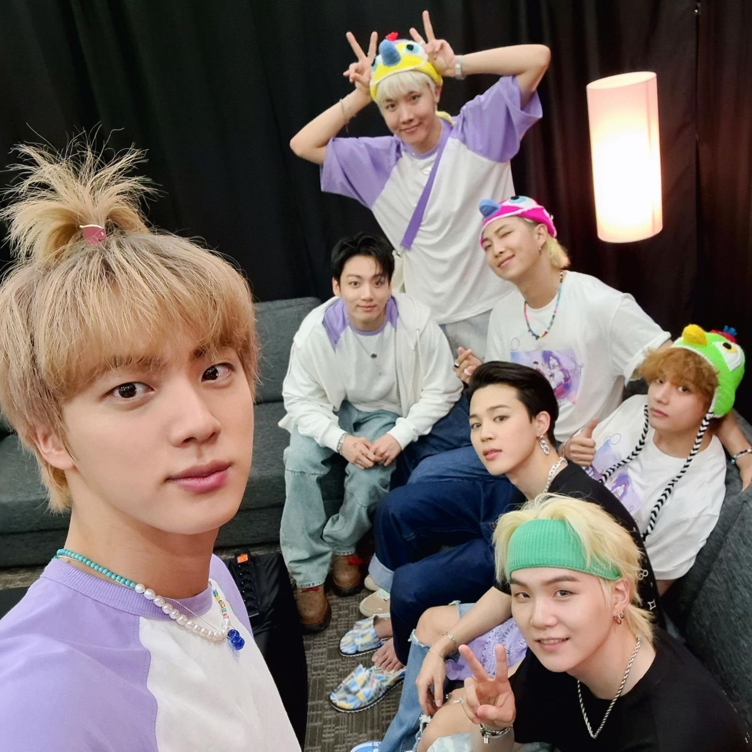 防弹少年团的幕后花絮