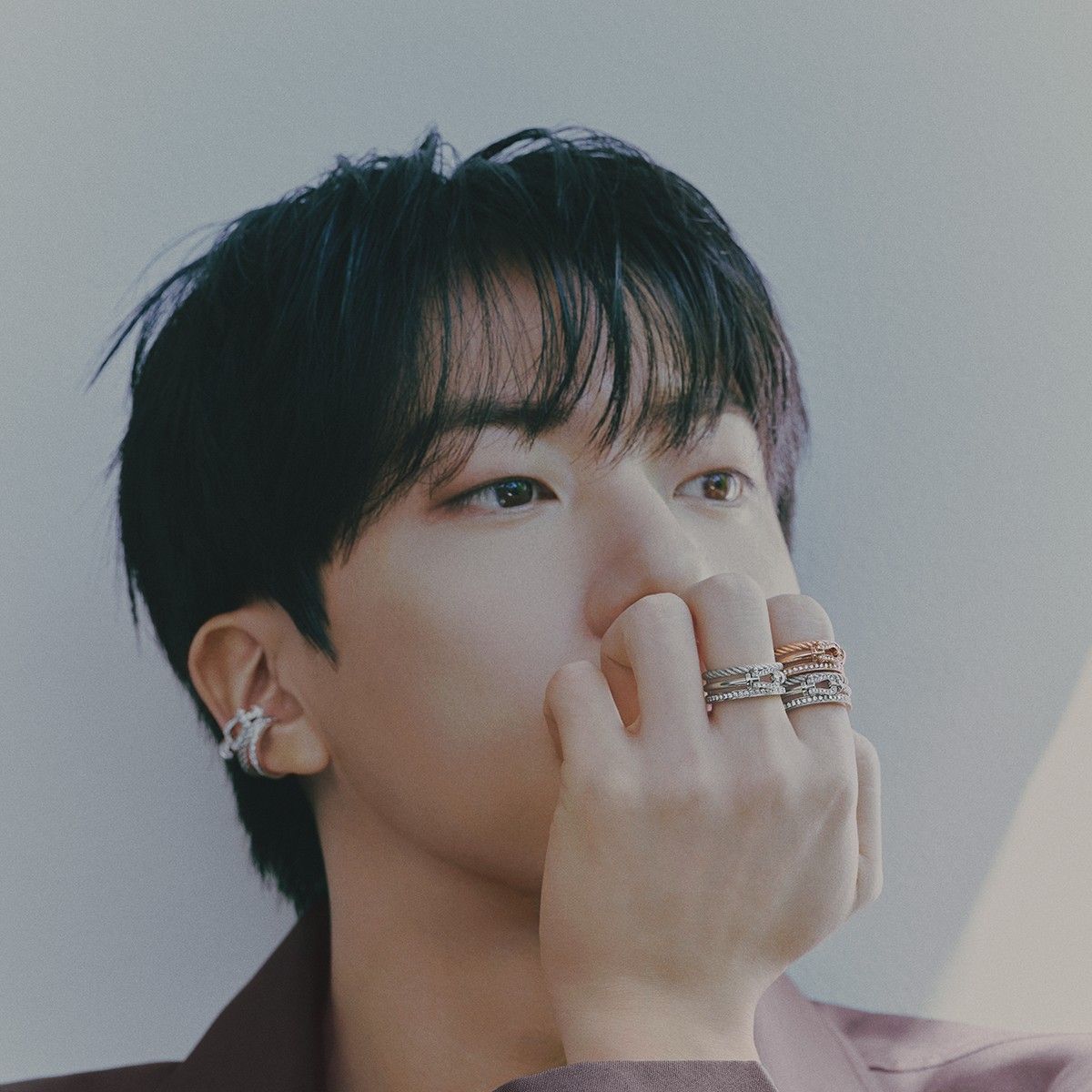 진 (방탄소년단) 최근 활동샷