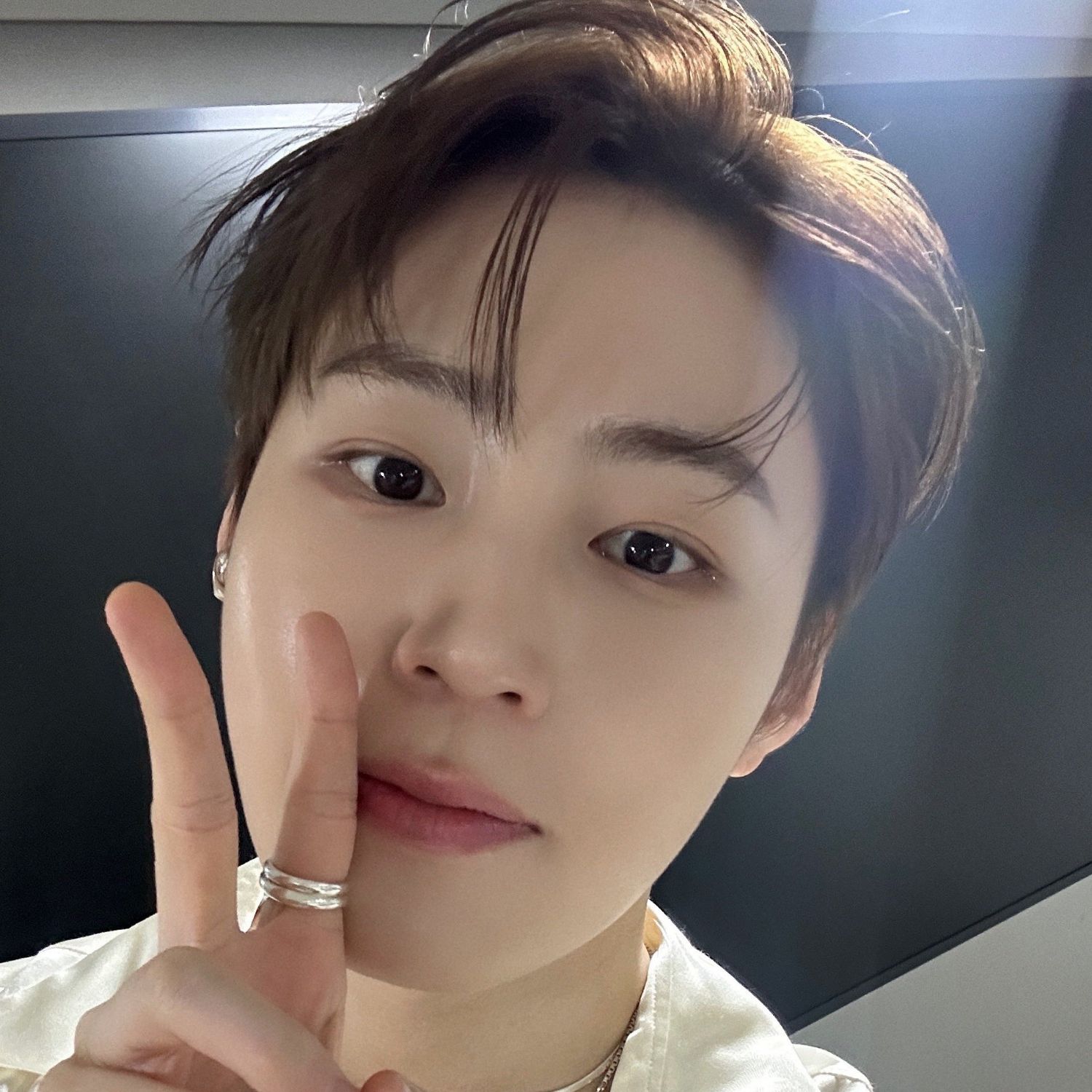 Recent activity shot of Ha Sungwoon