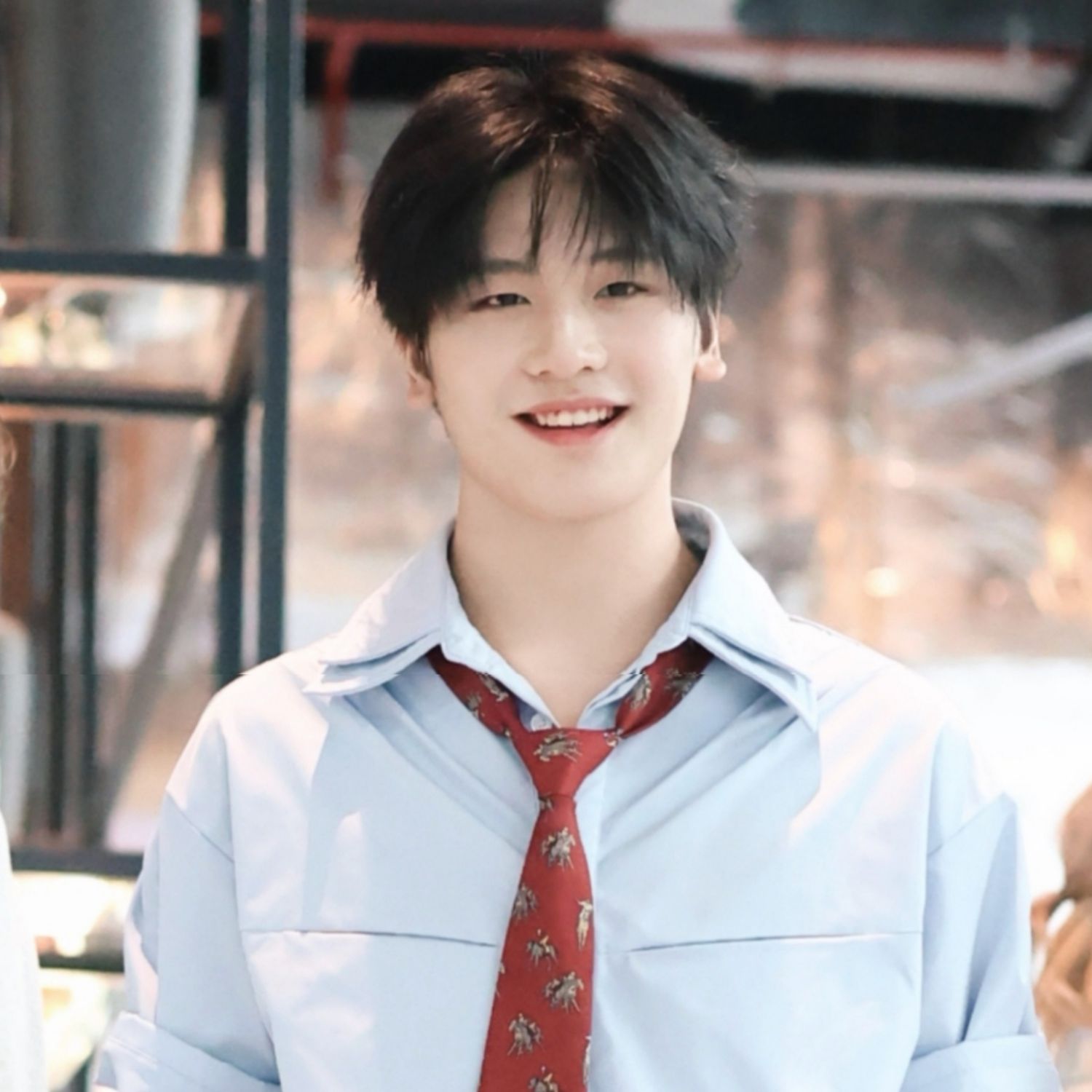 Behind-the-scenes cut of Shen (NexT1DE)