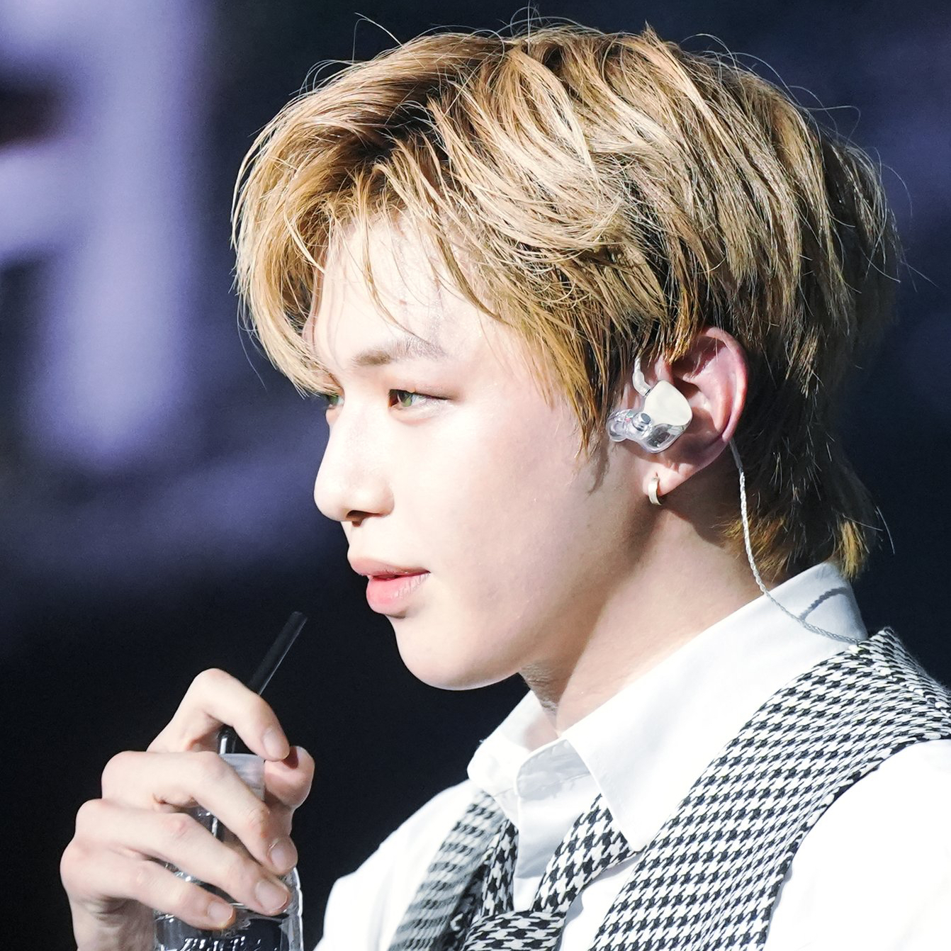 Recent activity shot of Kang Daniel