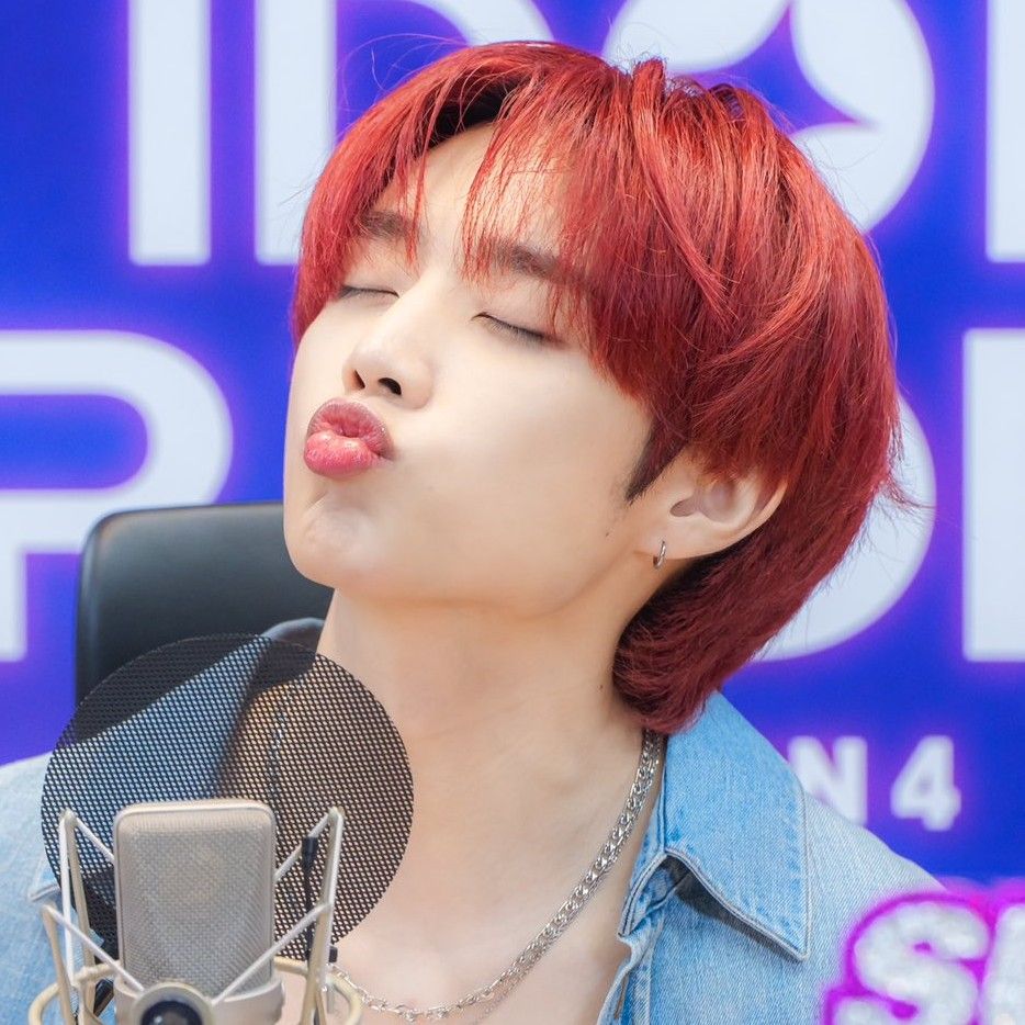A moment captured by Sunwoo (THE BOYZ)'s fan