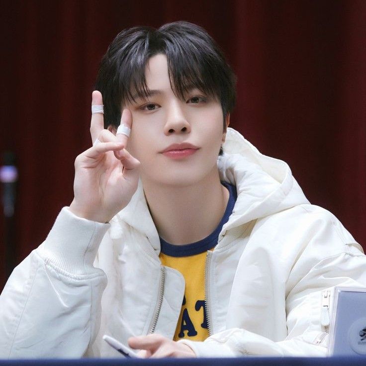 Behind-the-scenes cut of So Junghwan (TREASURE)