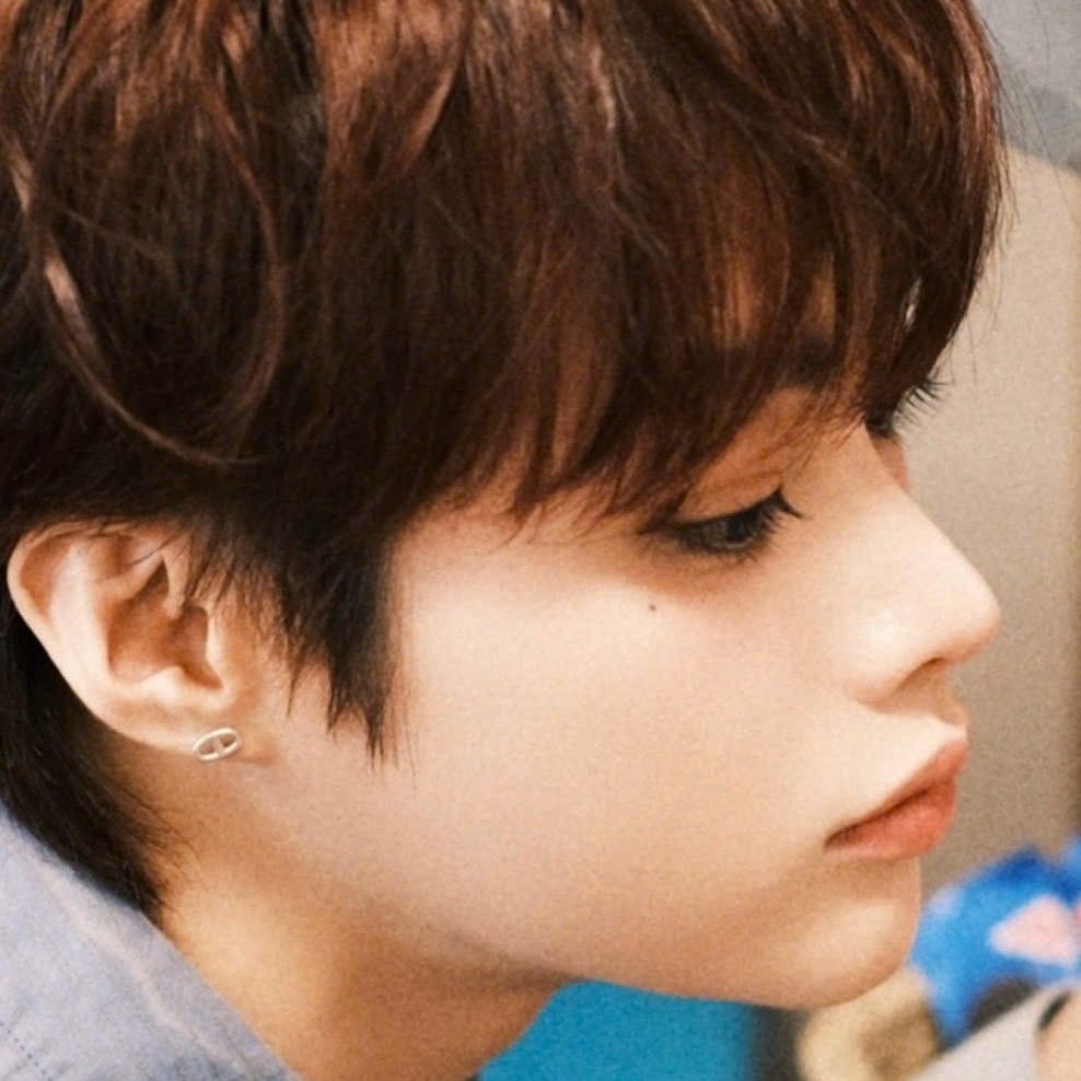Behind-the-scenes cut of Hanbin (TEMPEST)