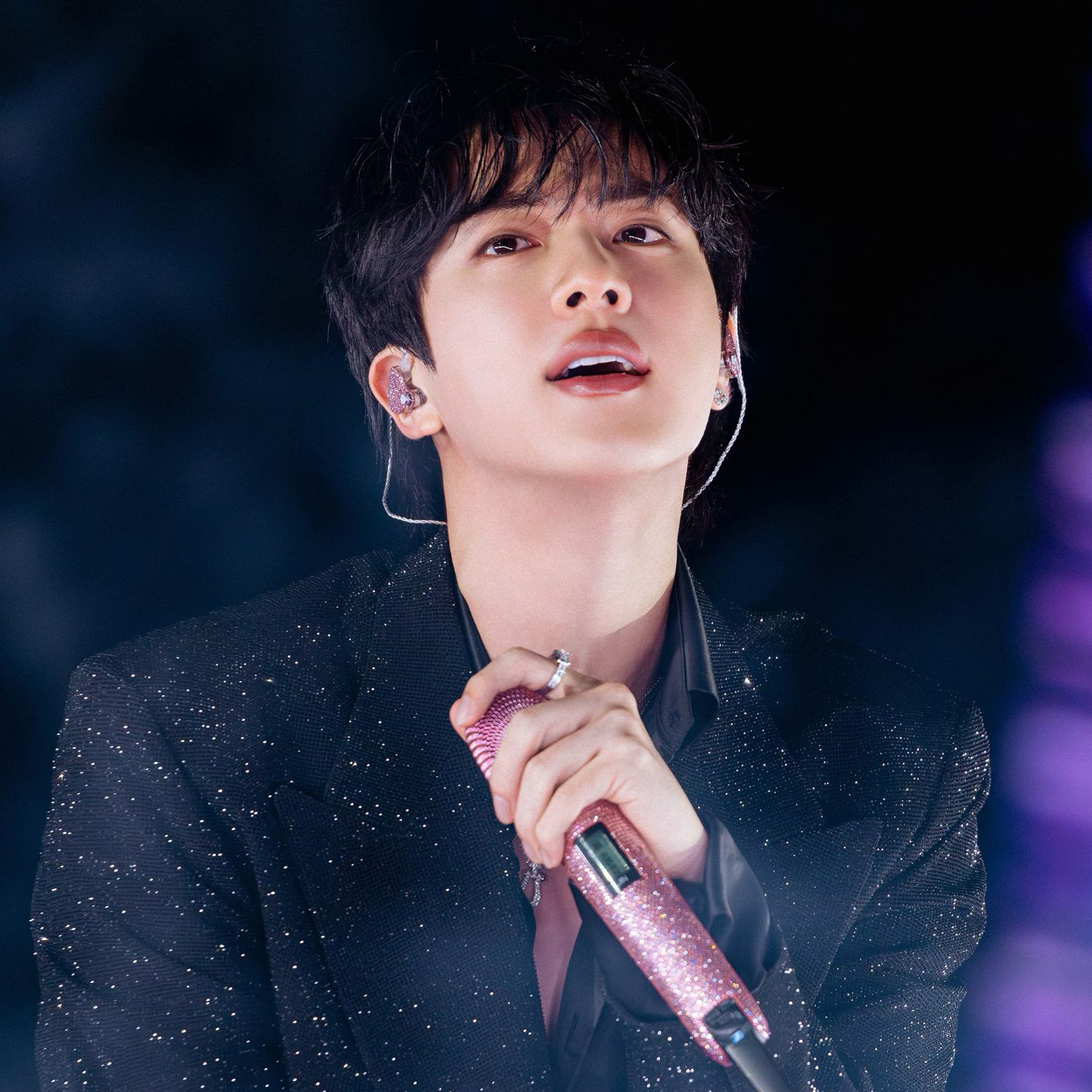 진 (방탄소년단) 최근 활동샷