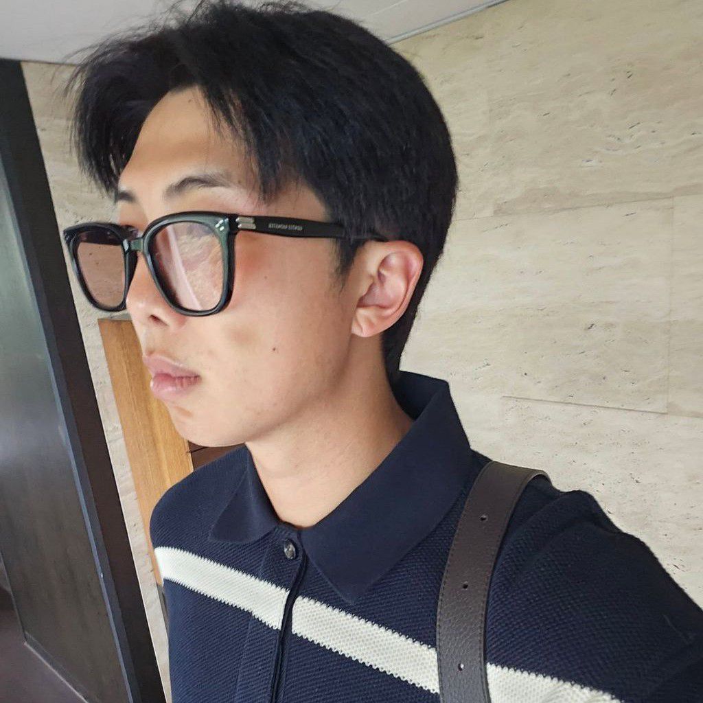Behind-the-scenes cut of RM (BTS)