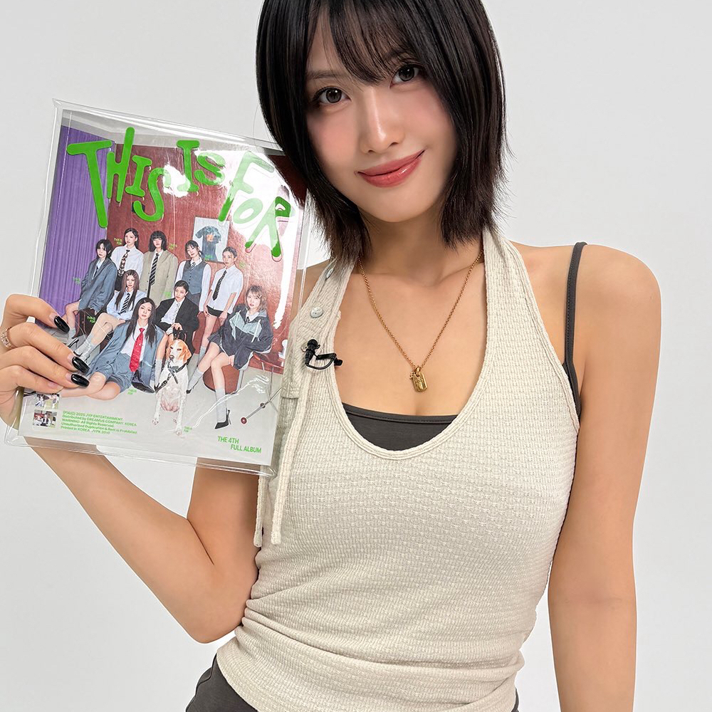 모모 (TWICE)의 최신 사진
