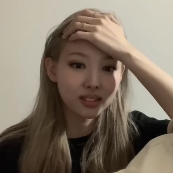 TWICE의 최신 사진