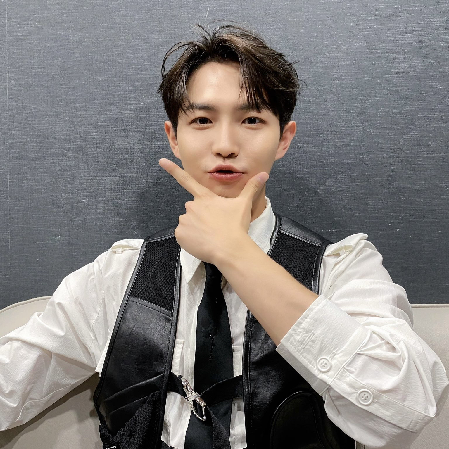 Foto terbaru Kim Jaehwan