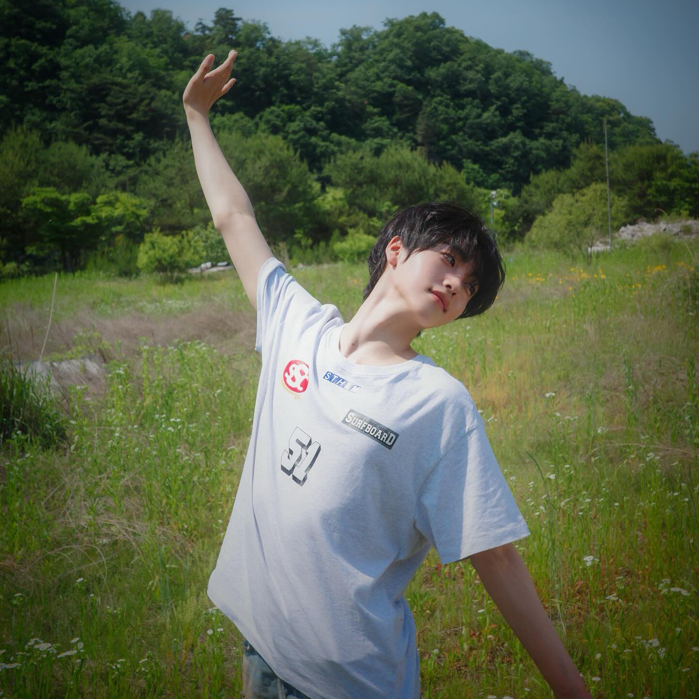 Recent activity shot of Hyeongjun (CRAVITY)