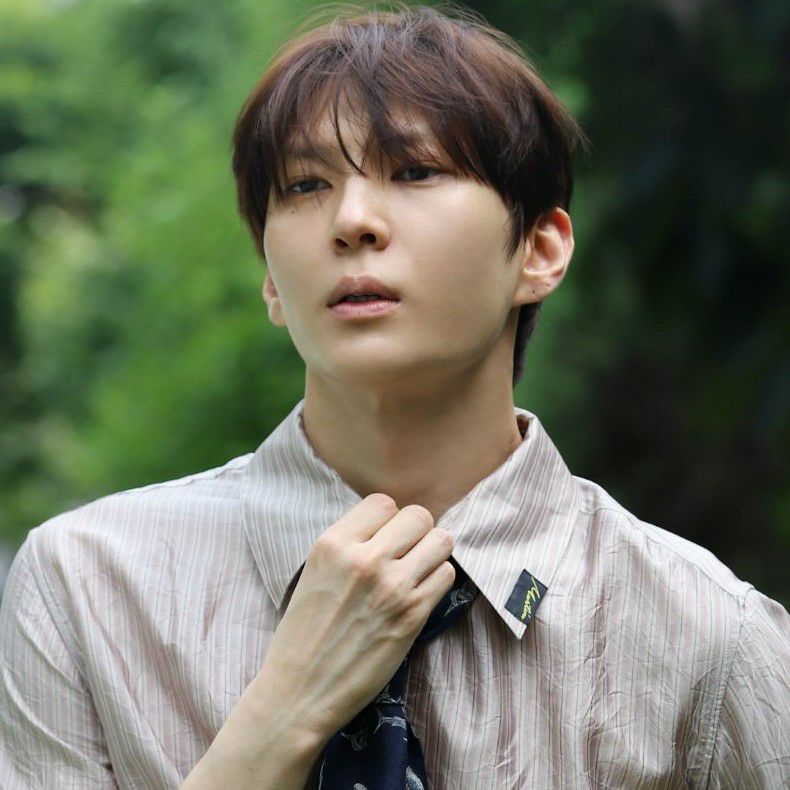 Recent activity shot of LEO (VIXX)
