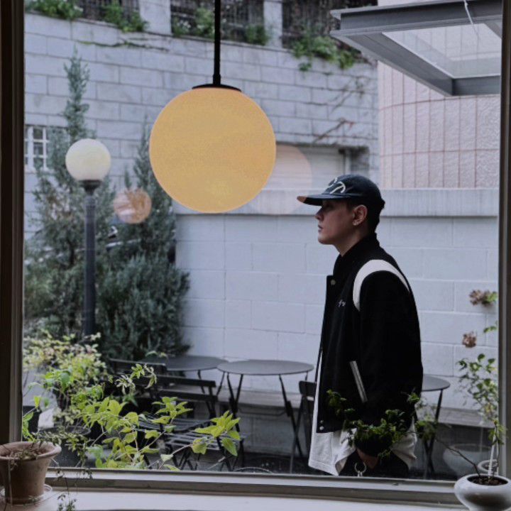 Recent activity shot of DK (iKON)