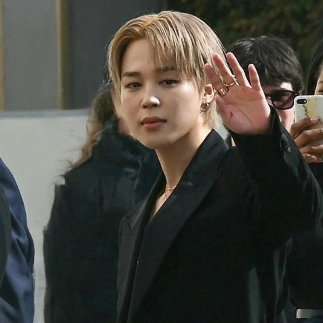 Momen yang diabadikan oleh penggemar Jimin (BTS)